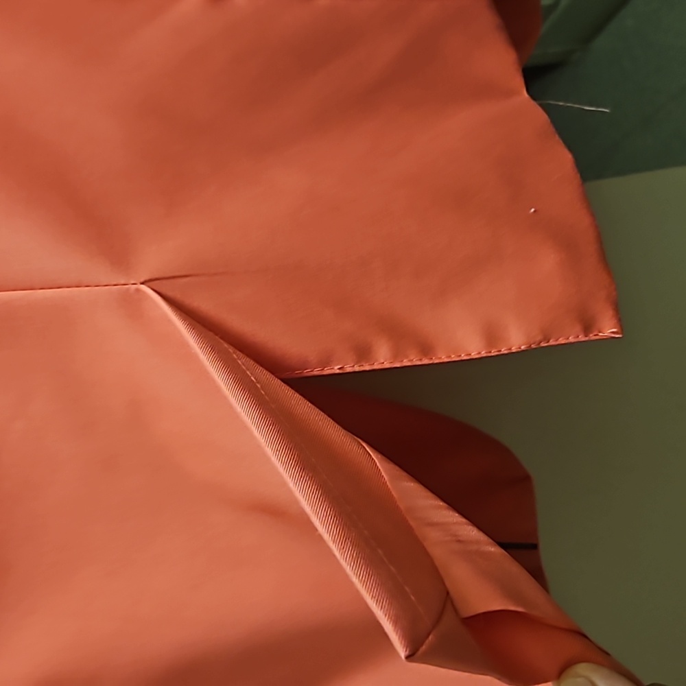 Suit - Picture 9 of 16